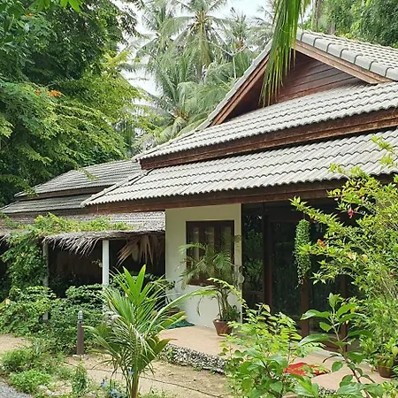 Cassiopeia Srithanu Apartments